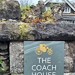 The Mews At The Coach House Pensionat 4*