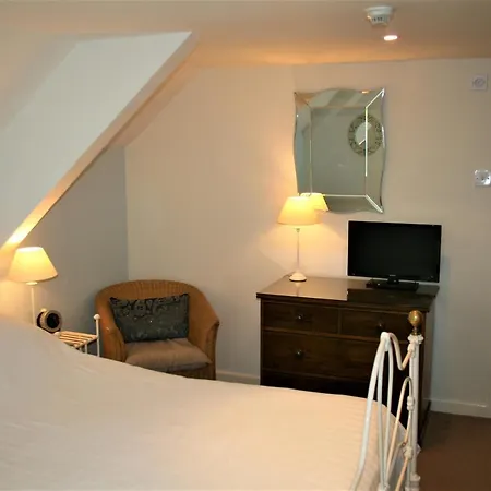 The Mews At The Coach House ゲストハウス 4*