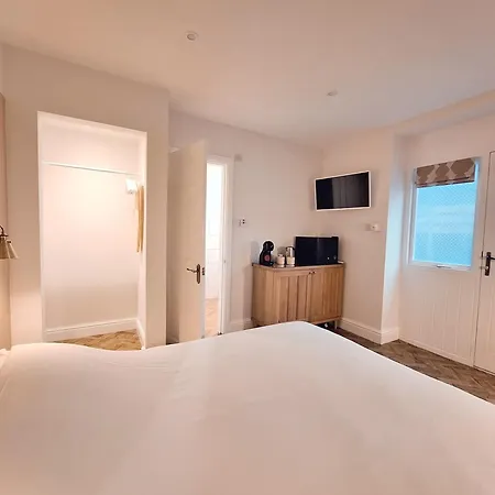 Guest house The Mews At The Coach House 4*